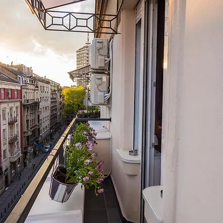 Checkbelgradeapartment- Center Appartamento